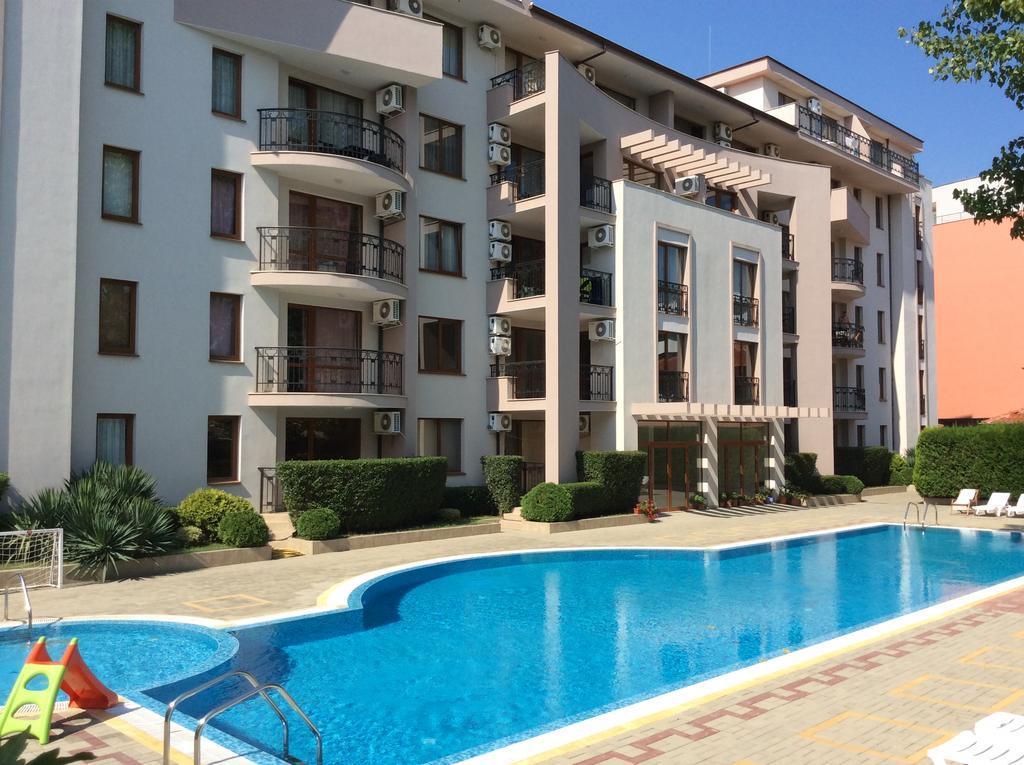 Alex Deluxe Apartments Sunny Beach Esterno foto
